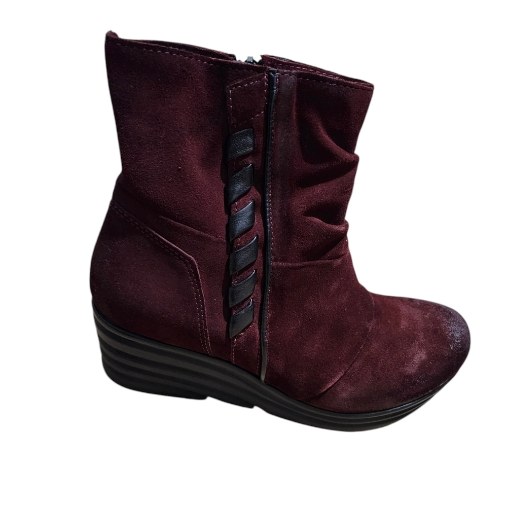 Miz Mooz suede distressed wedge boots - 40 Ruched Winter Casual Ankle